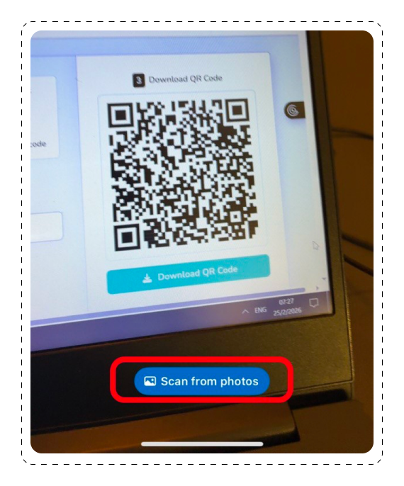 LinkedIn QR Code on Mobile-3